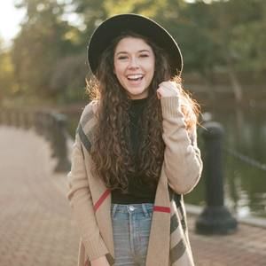 Meet your Posher, Skylan